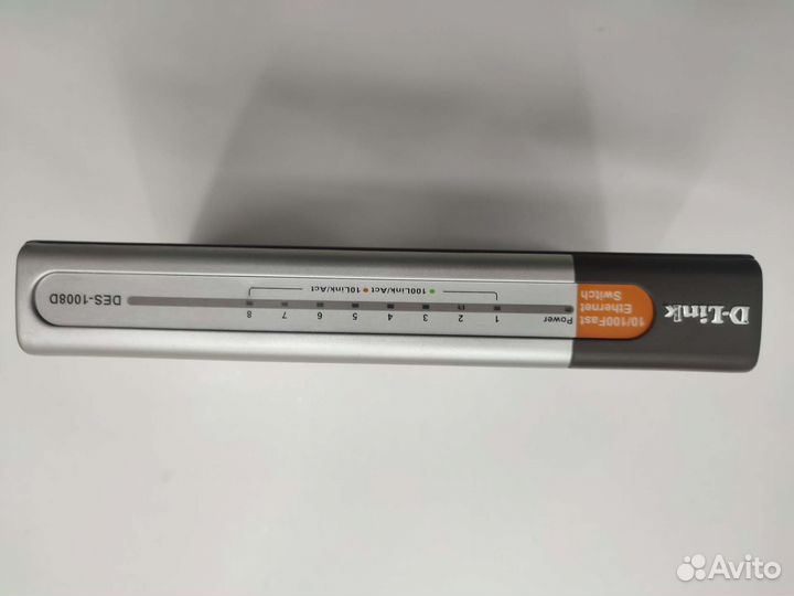 Коммутатор D-link DES-1008D 8 портов