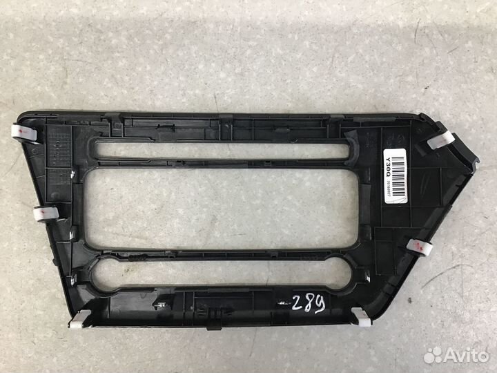 Рамка магнитолы Kia RIO 2011-2017