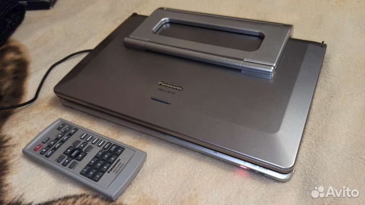 Портативный видеопроигрыватель Panasonic DVD-LX110