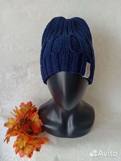 Шапка женская вязаная ручная работа