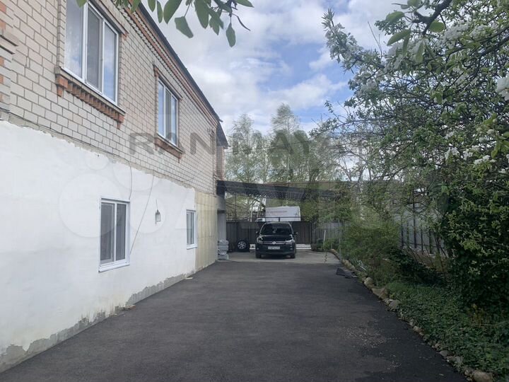 Дом 216,5 м² на участке 8 сот.