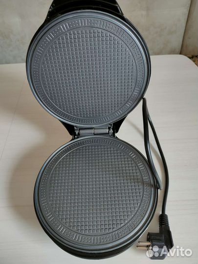 Электровафельница Kitfort KT-1617