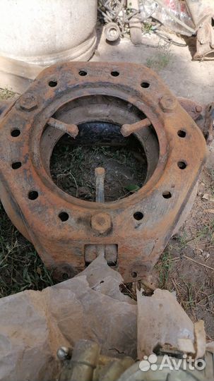 Карбюратор, сцепления, кардан, ручник. Газ 51, 52