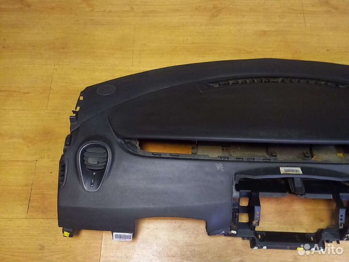 Торпедо на renault scenic2