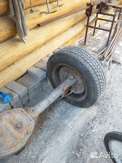 Задний мост с Волги 31105 с двигателем Крайслер