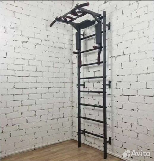 Шведская стенка с турником