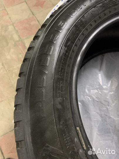 Nokian Tyres Hakkapeliitta 8 SUV 255/55 R18 109