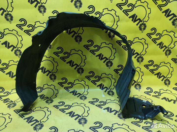 Подкрылок передний левый Nissan Primera TP12