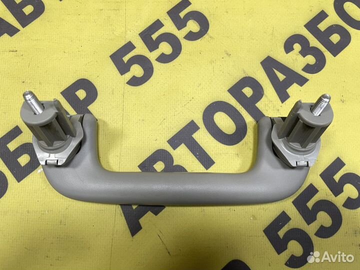 Ручка потолочная Toyota Avensis 2