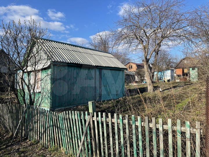 Дача 21 м² на участке 6 сот.