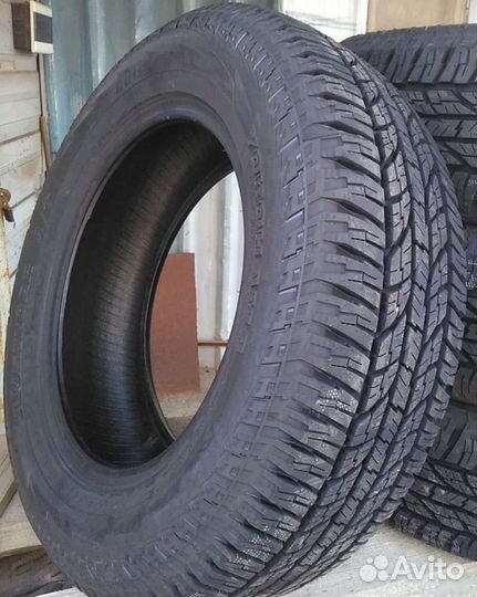 Yokohama Geolandar CV G058 215/60 R17 96H