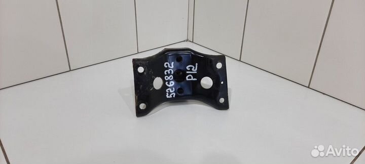 Опора кпп (Nissan Primera)