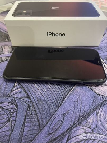 iPhone 11, 64 ГБ