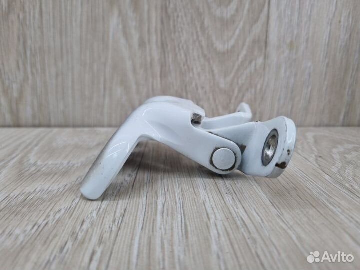 Петля двери задняя левая Hyundai Solaris 2