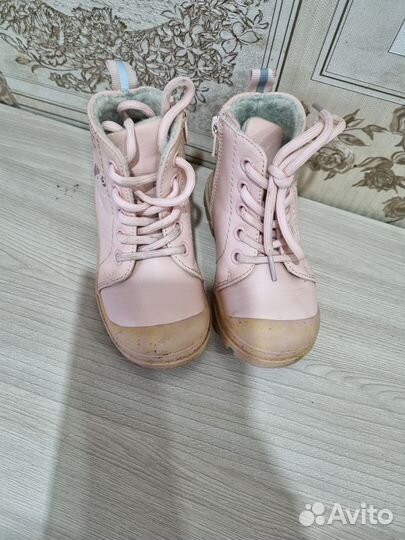 Ботинки демисезонные для девочки 24 размер