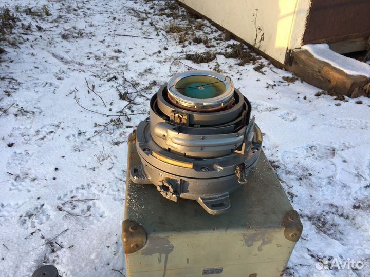 Компас судовой