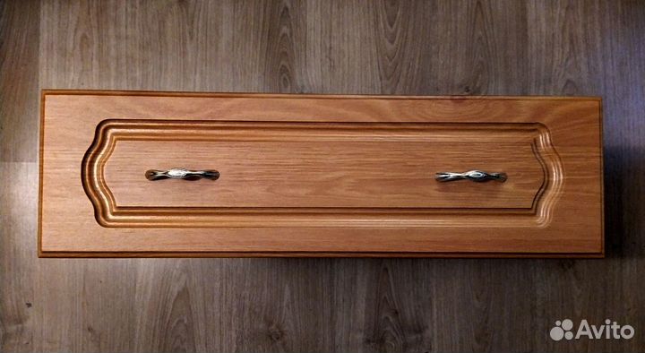 Ящик выдвижной с направляющим механизмом