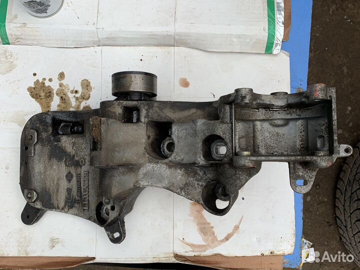 Nissan almera g15 кронштейн гур