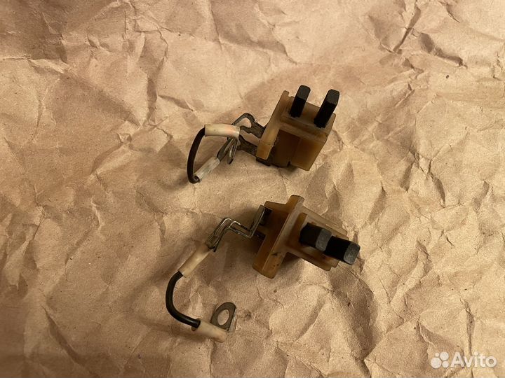 Щетки генератора ваз 2105 оригинал СССР