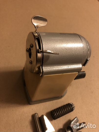 Точилка для карандашей механическая СССР