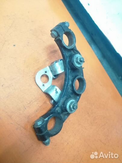 Верхняя траверса вилки Иж Юпитер Планета 5