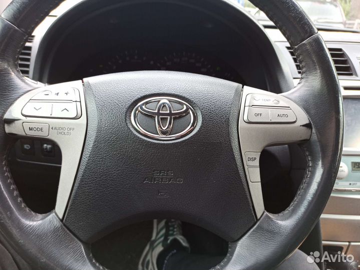 Руль на toyota camry 40