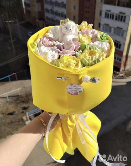 Шоколадные розы пионы букеты