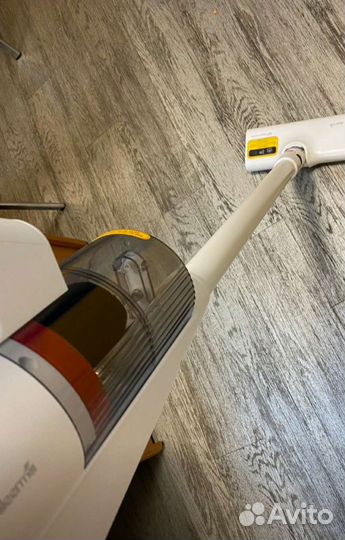 Вертикальный пылесос Xiaomi/Deerma DX888