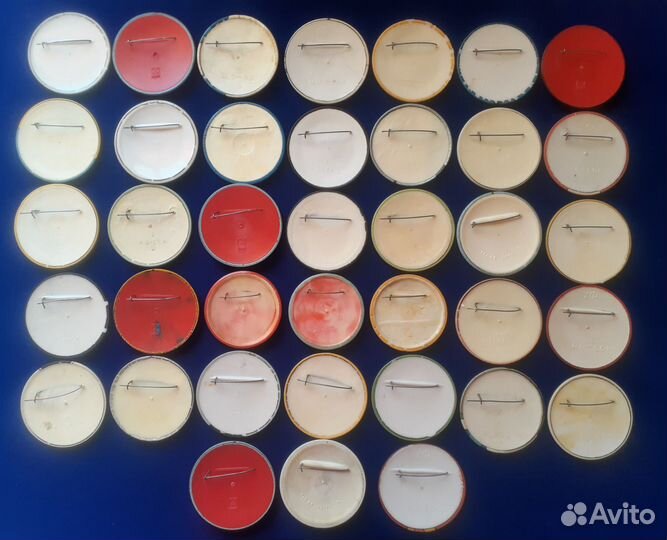 Набор значков Олимпиада 80. Пластик. 38 знаков