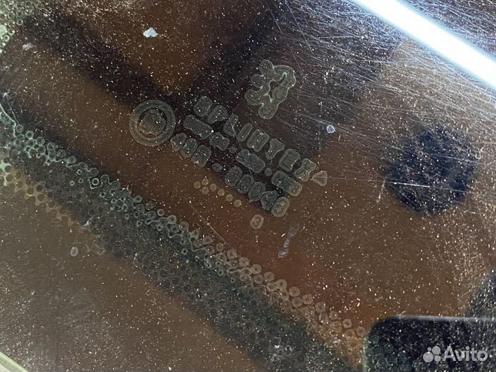 Стекло левое форточка Купе Пежо 206