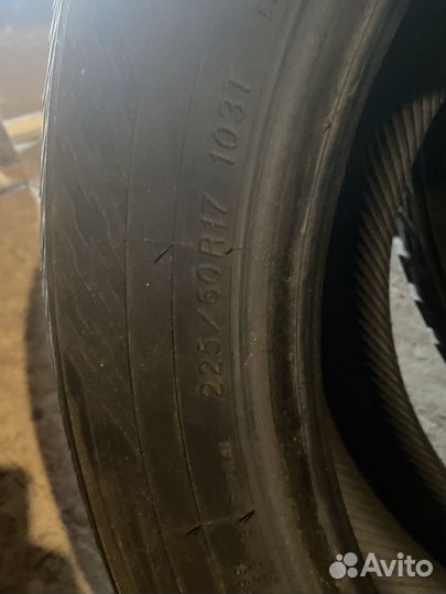 Yokohama IceGuard Stud IG65 225/60 R17 103T