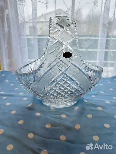 Вазы красивые к Новому Году и приборы для кухни