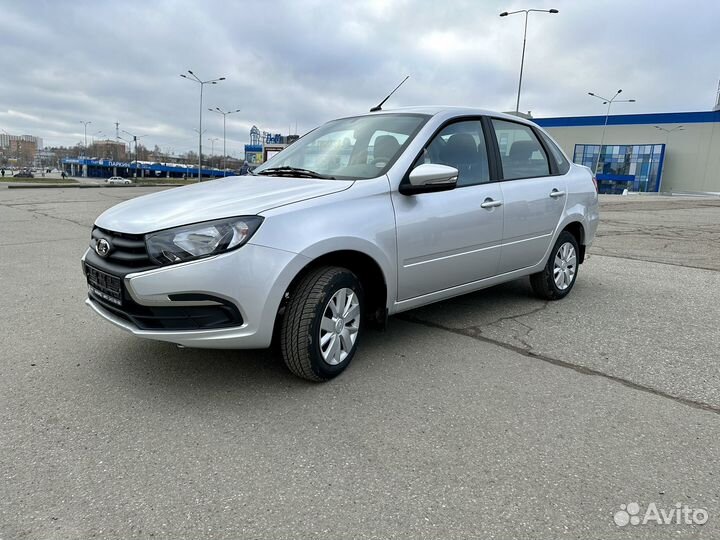 LADA Granta 1.6 МТ, 2023, 450 км