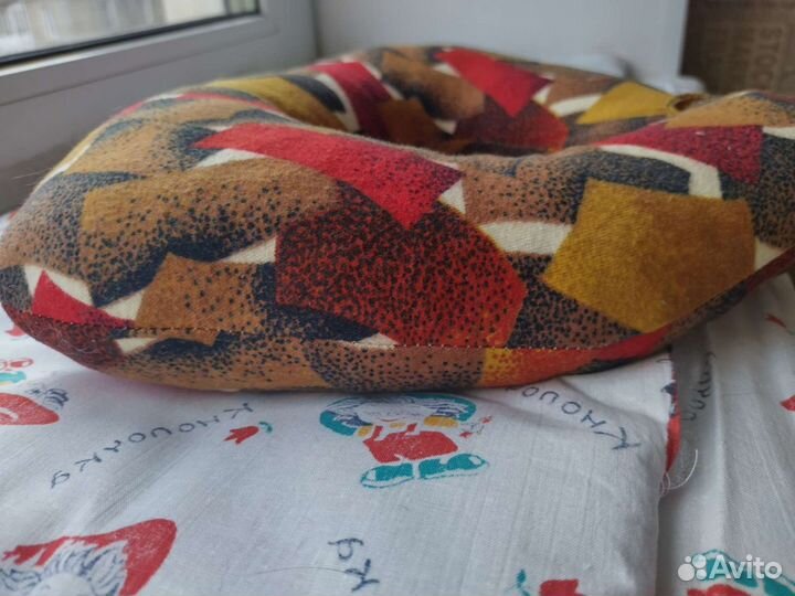 Подушка для путешествий