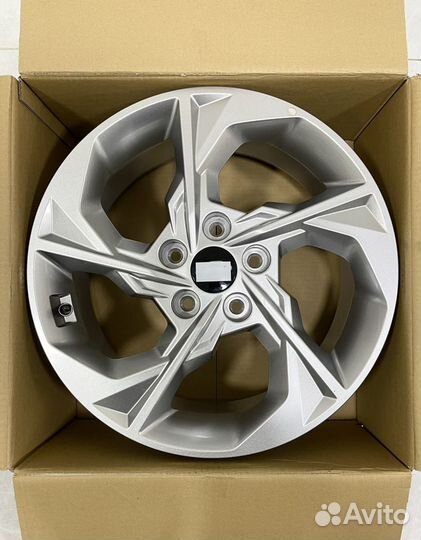 Новые оригинальные литые диски Hyundai Tuscon 2022