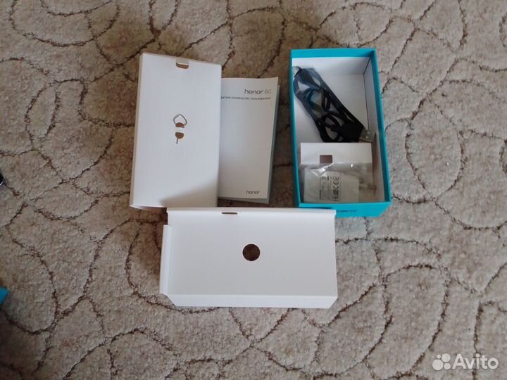 HONOR 6C, 3/32 ГБ