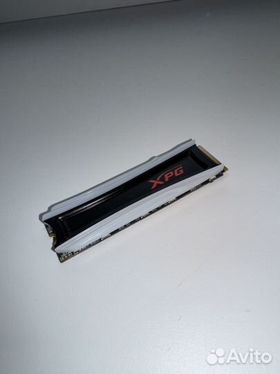 512 гб M.2 NVMe накопитель adata XPG spectrix S40G