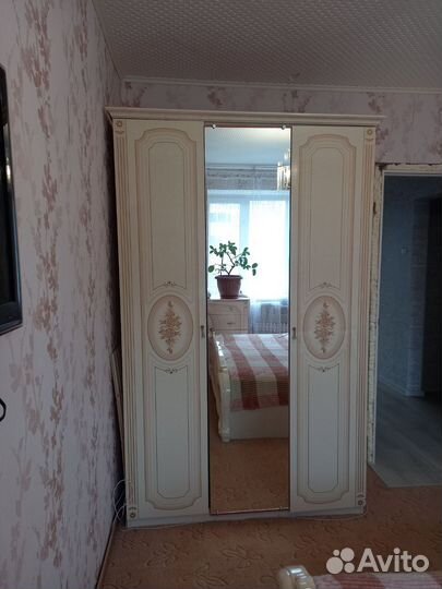 Спальный гарнитур