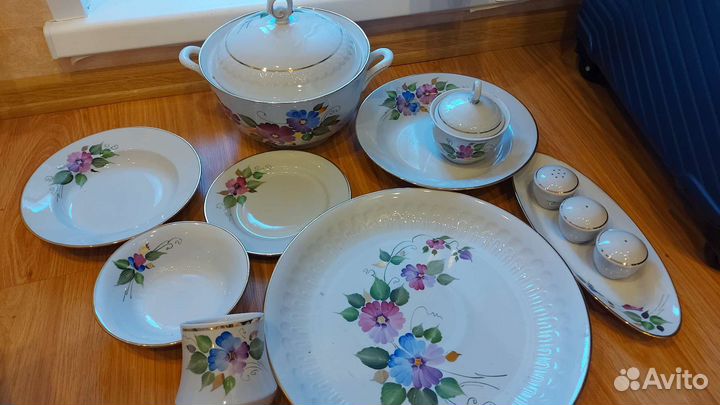 Столовый сервиз новый на 18 персон СССР
