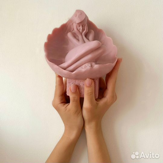 Силиконовая форма свеча девушка