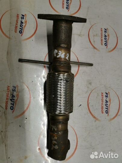 Приемная труба глушителя Ford C-Max 1.8 qqdb 2008