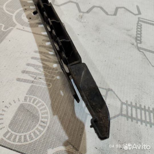 Кронштейн заднего бампера левый mercedes w212 рест