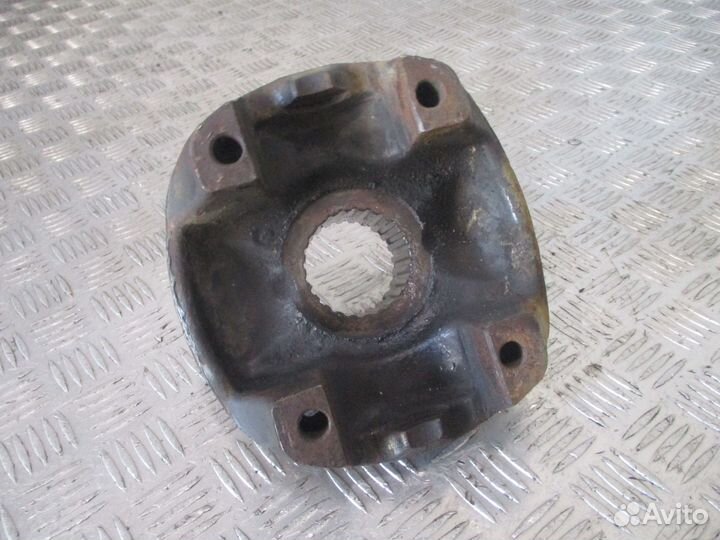 Флянец Scania 1422430