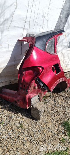 Крыло заднее правое на renault kaptur