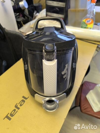 Пылесос Tefal compact power XXL TW4826EA