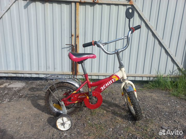 Детский велосипед четырехколесный 12 дюймов