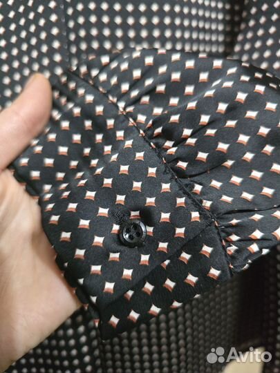 Блузка от Luisa Viola р. 52 54 атлас Италия