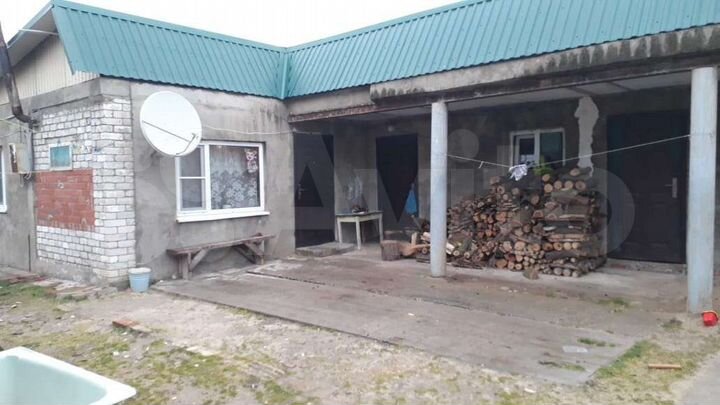 Дом 271 м² на участке 8 сот.