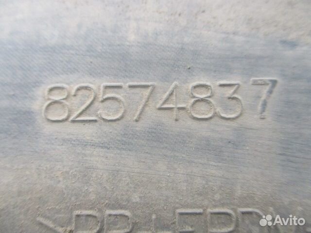 Корпус подножки правый renault 7482574837