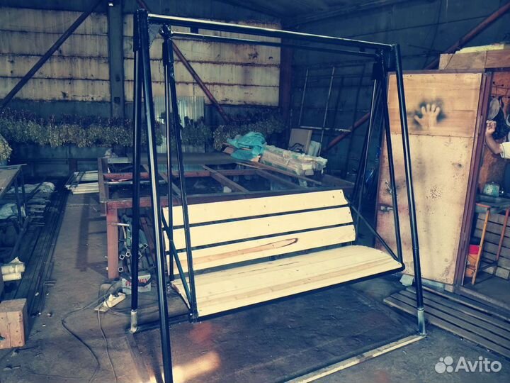 Садовые качели